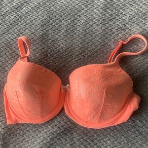 Victoria Secret Bra 38D